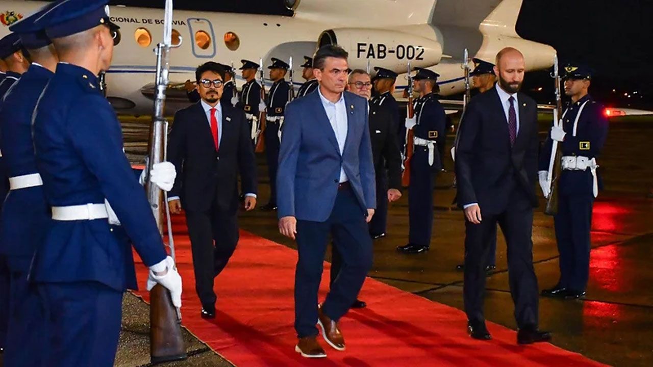 Paz participa en la Cumbre del Mercosur en Paraguay