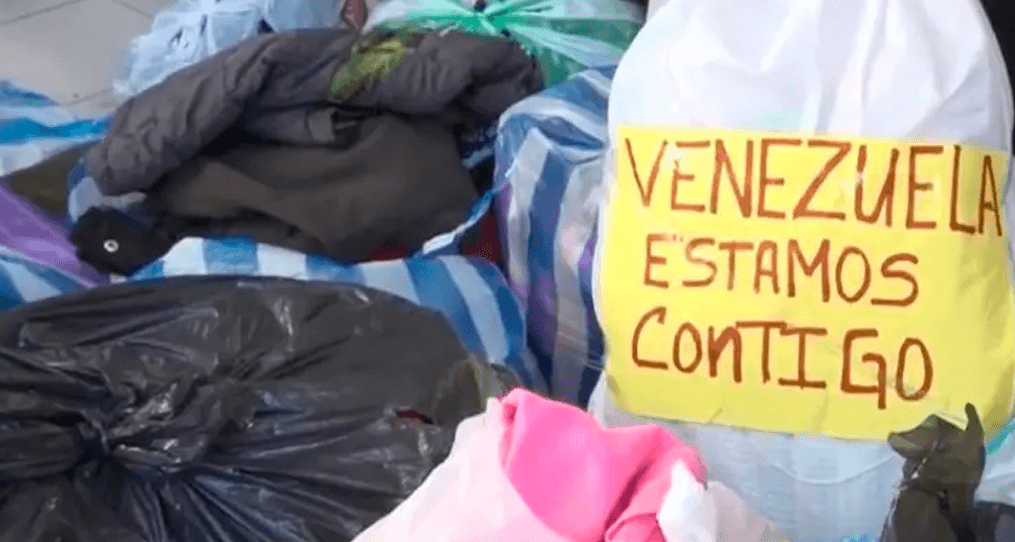 Venezolanos reúnen tres toneladas de ayuda