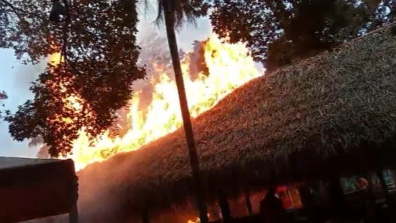 Incendio de magnitud afecta a un restaurante en la zona del Urubó