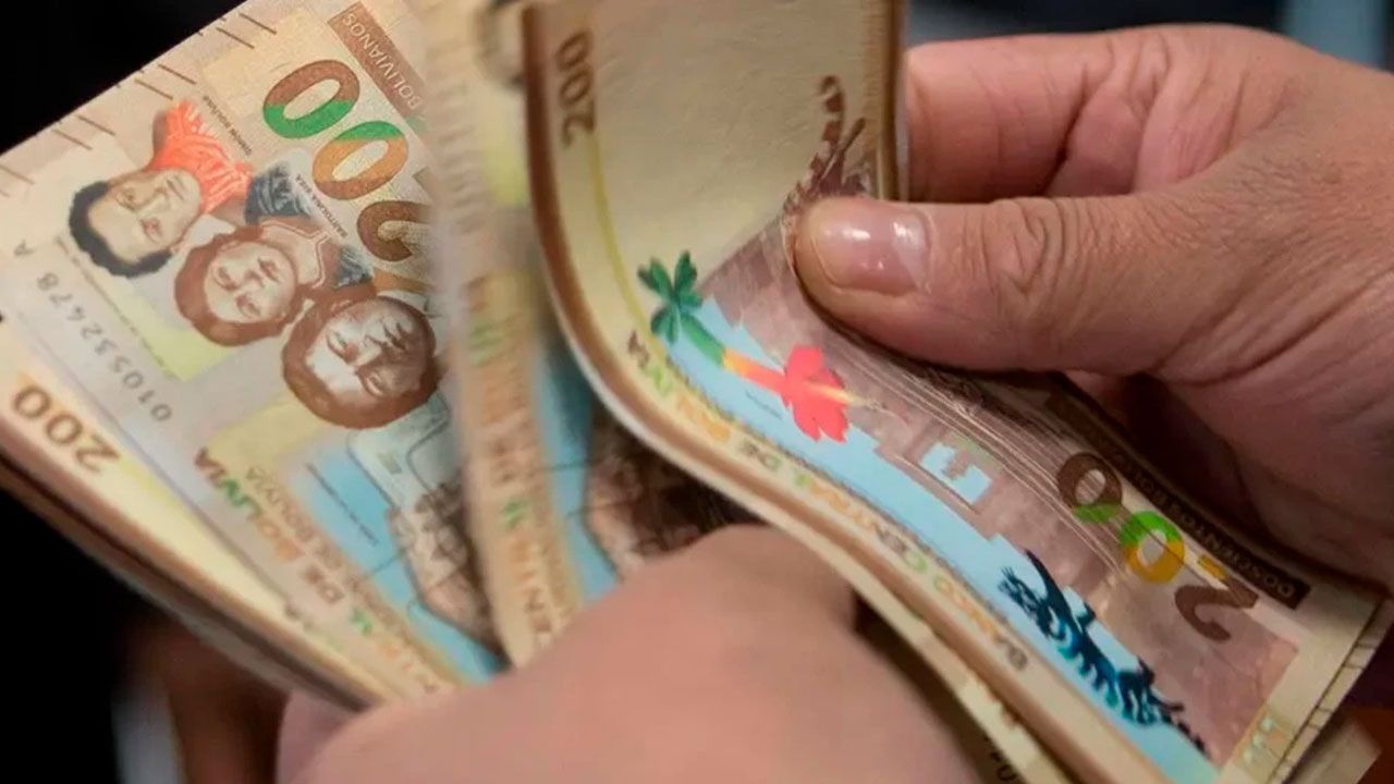 Gobierno afirma que el nuevo tipo de cambio no afectará al 99,5% de los créditos 