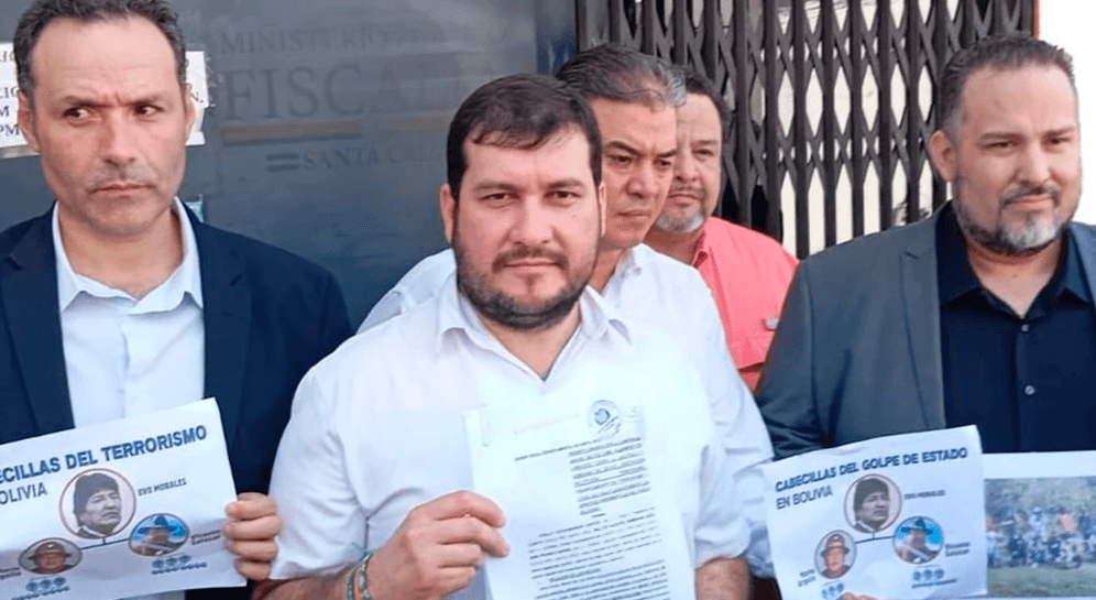 Comité cívico denuncia a Evo y dirigentes por bloqueos