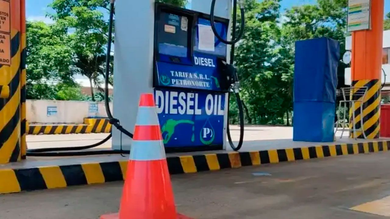 YPFB compromete tres millones de litros diarios de combustible para el sector productivo cruceño