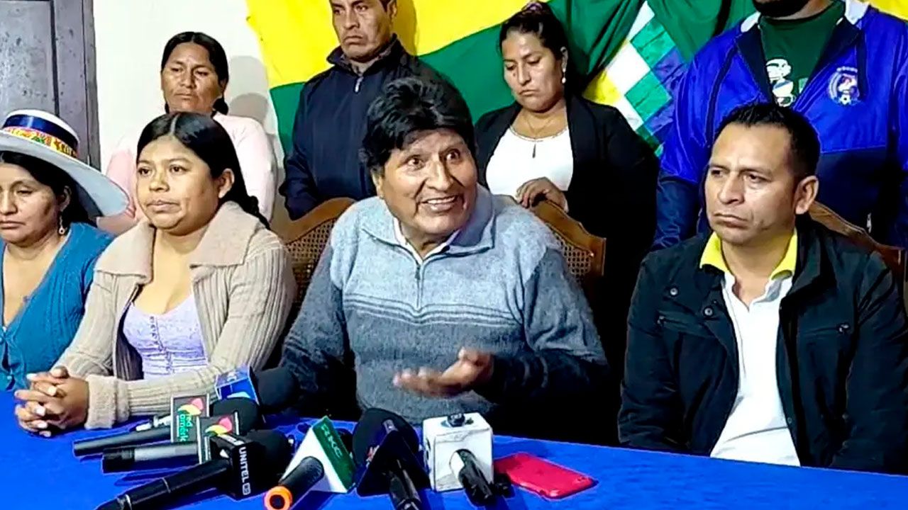 Evo Morales responde a denuncia penal por los 53 días de bloqueos y califica la acusación de política