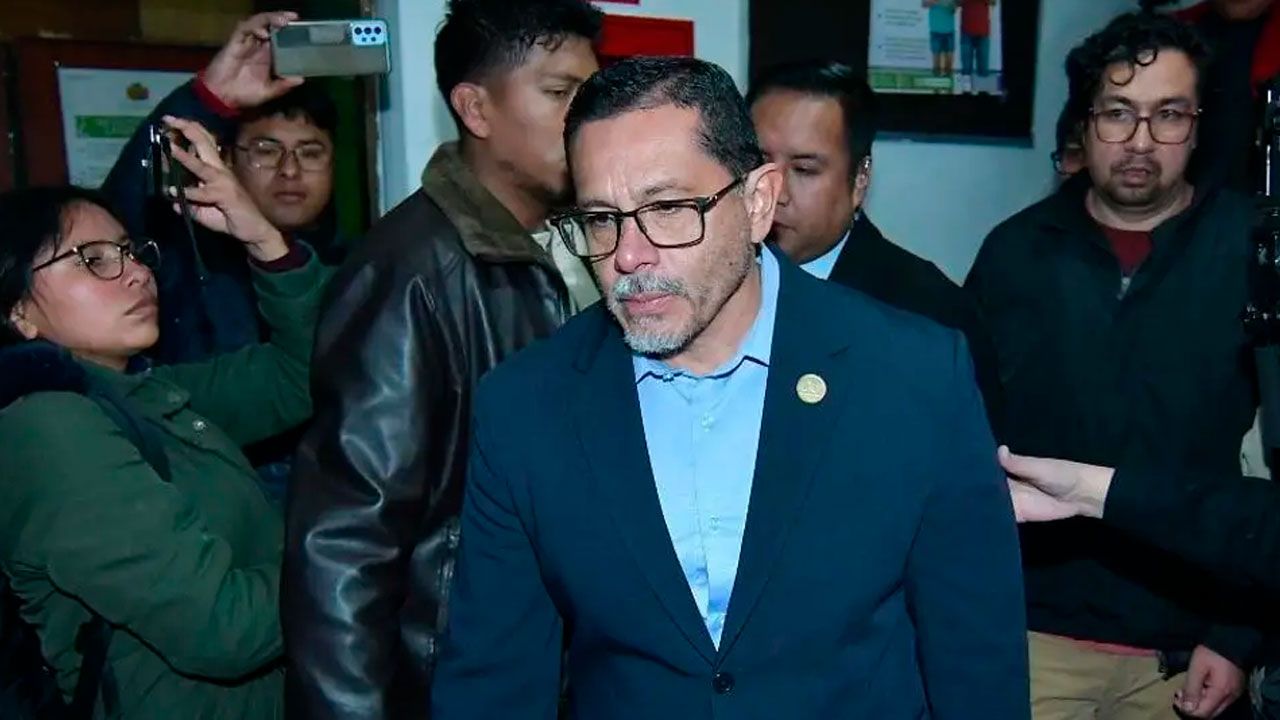 Presidente de la Aduana niega irregularidades tras declarar por el caso de vuelos solidarios