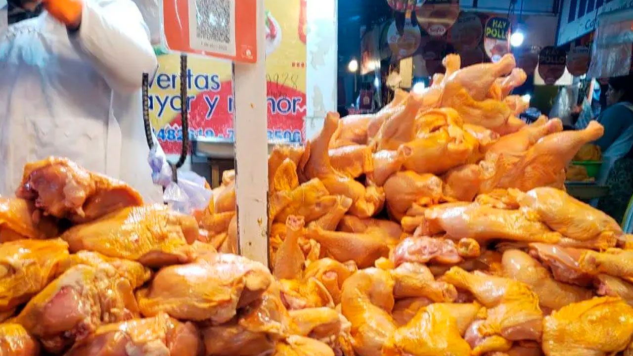 Baja el precio del pollo hasta Bs 15 en La Paz y El Alto