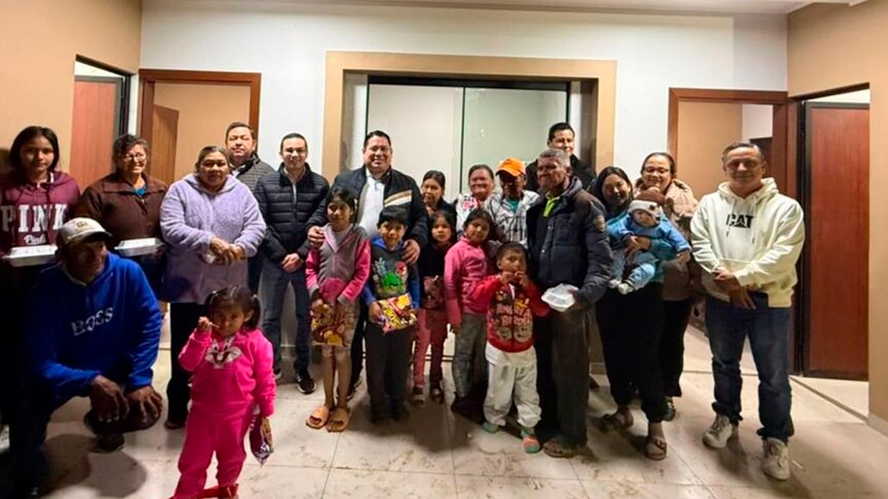 Mariaca hace entrega de una vivienda en La Guardia