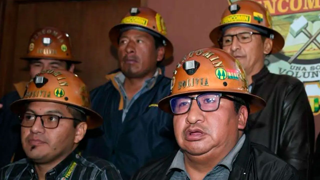 Cooperativas mineras alertan caída de regalías por falta de combustible