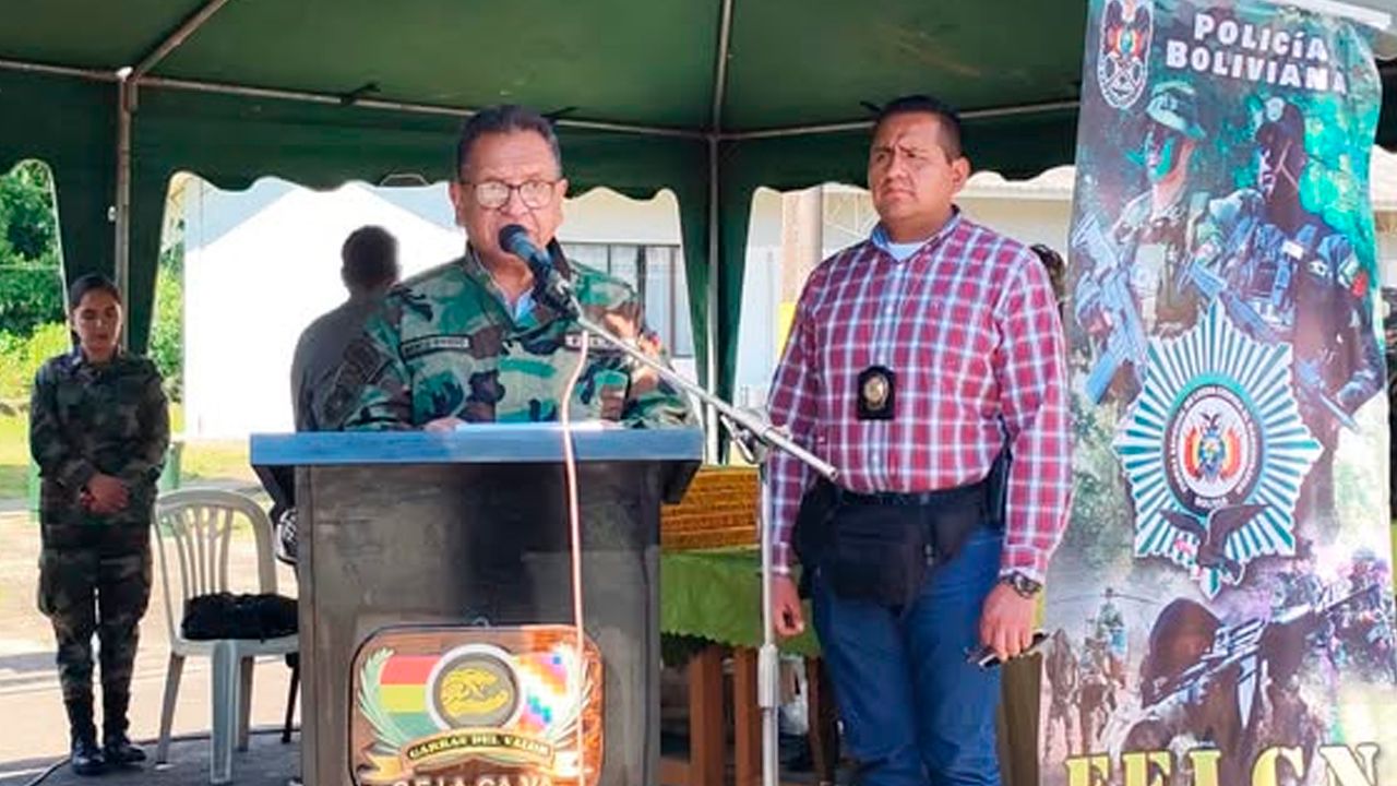 Ministro Oviedo encabeza acto en Chimoré