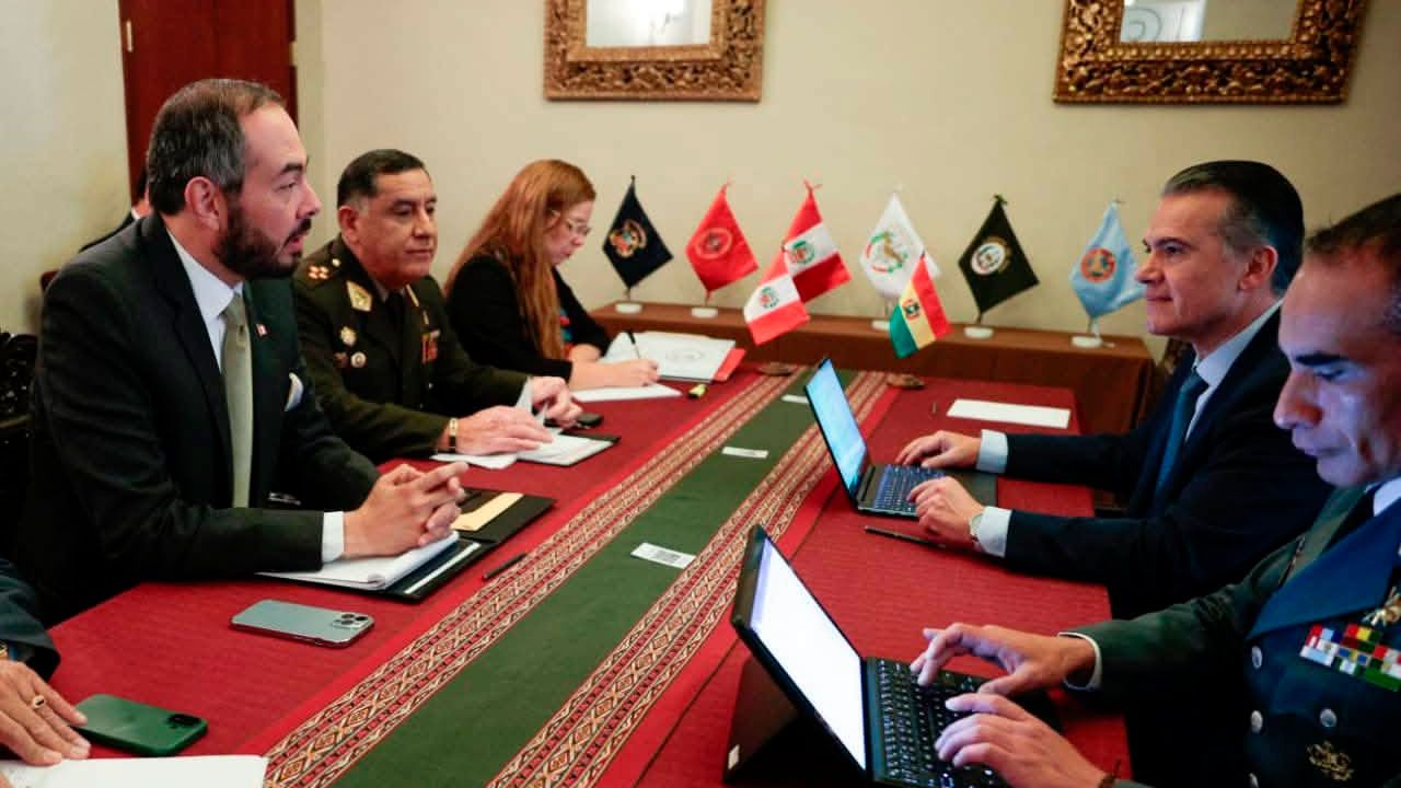 Bolivia y Perú fortalecen cooperación en seguridad fronteriza