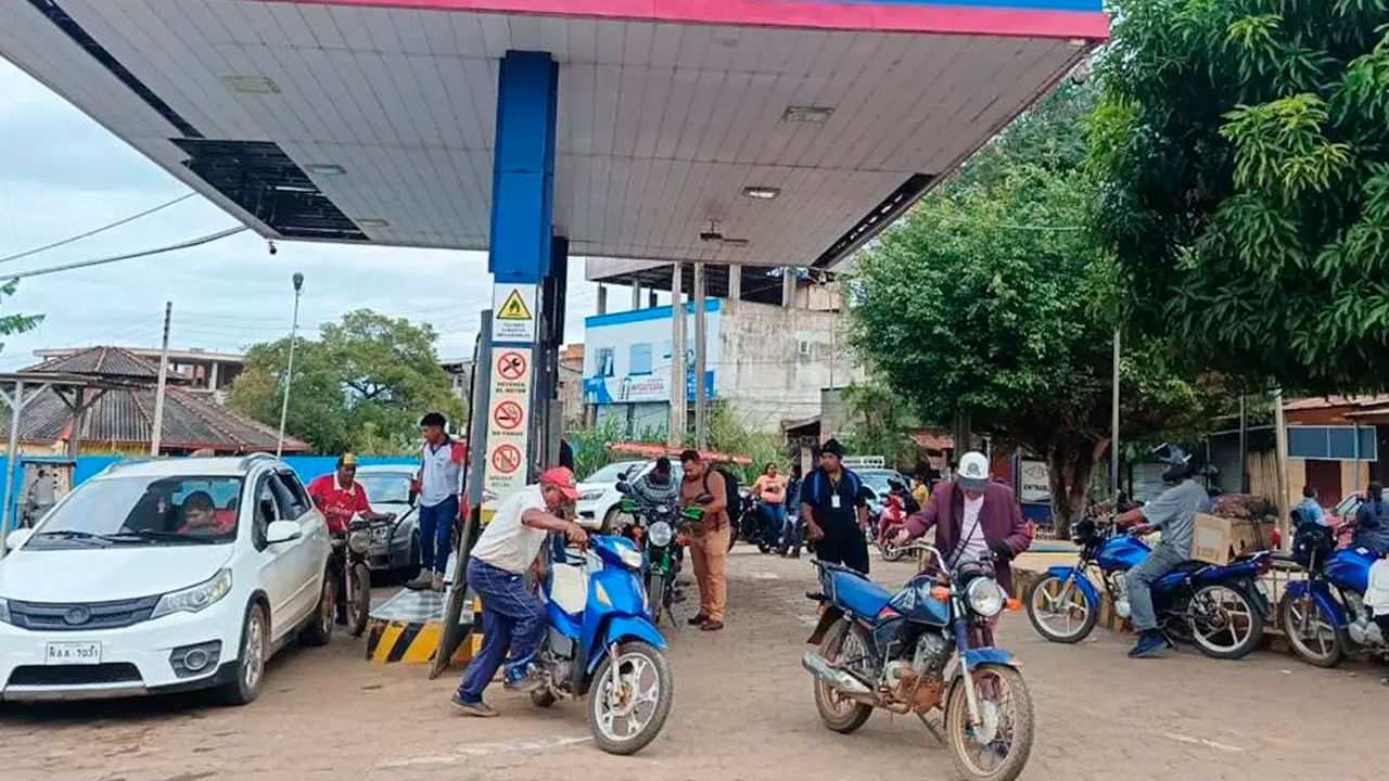 Gasto en combustible llega hasta $us 50 millones por semana, según Economía