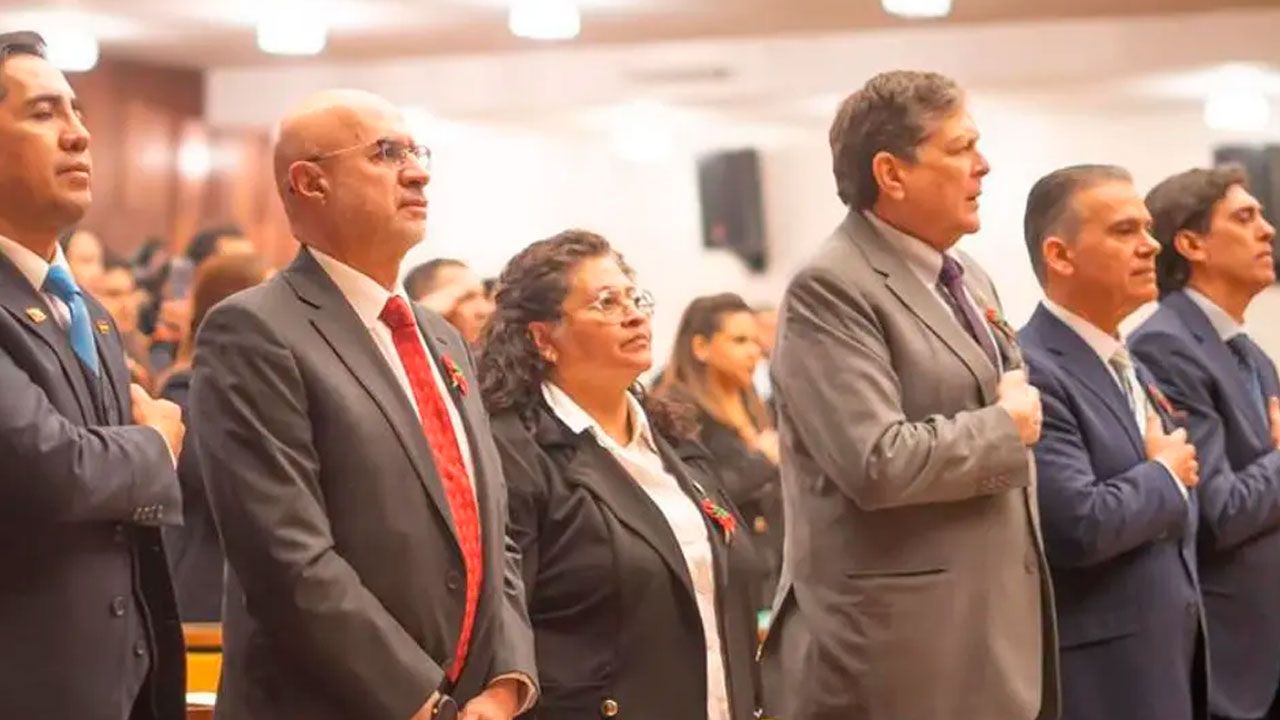 Gobierno prevé cerrar empresas públicas inviables