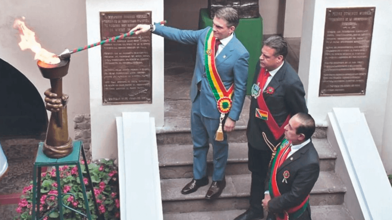 La Paz conmemora su gesta libertaria con un llamado a la unidad