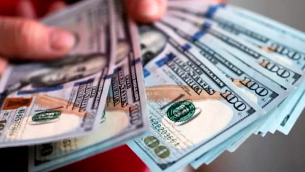 Dólar oficial supera los Bs 10,75 bajo el nuevo régimen cambiario