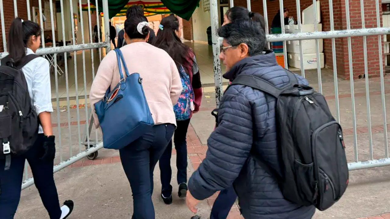 Educación confirma las fechas del retorno a clases en los nueve departamentos