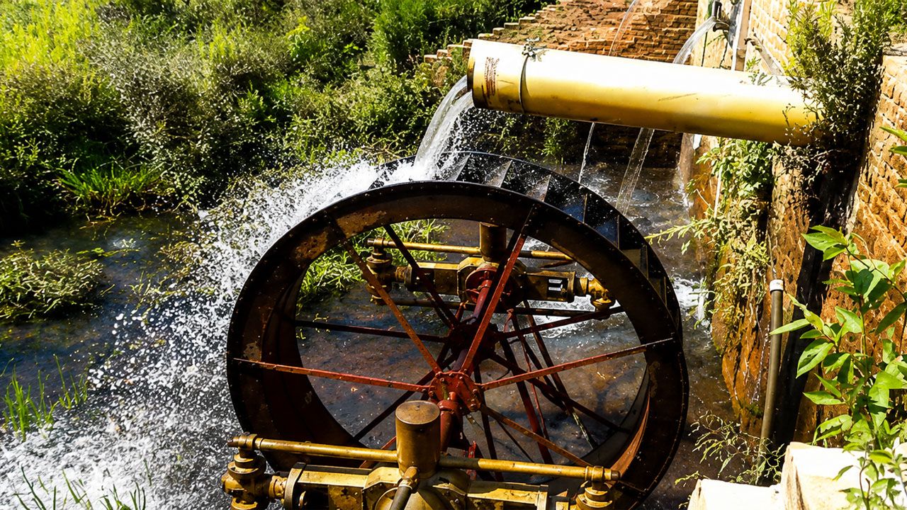 Empresario ganadero mantiene sin agua a más de 1.500 familias indígenas