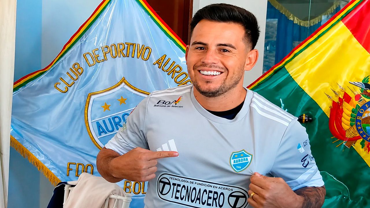 Aurora sorprende con el fichaje de Henry Vaca
