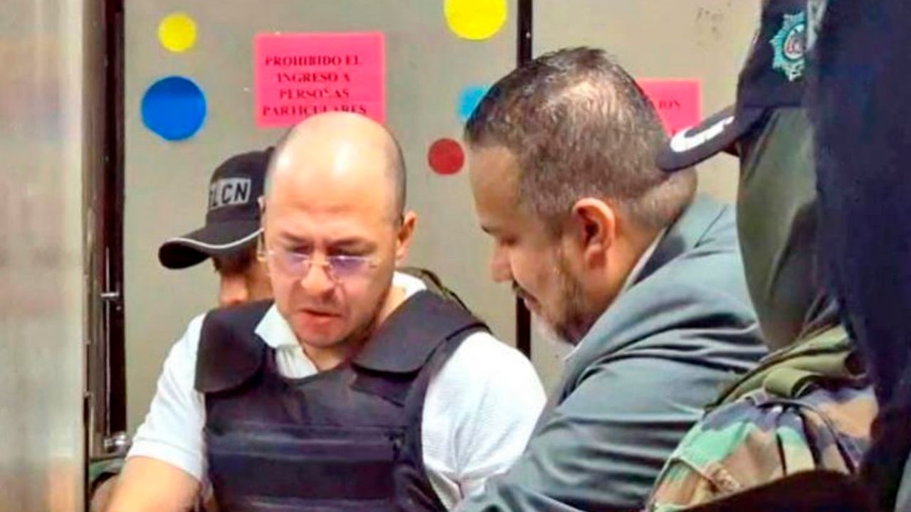 Exjuez Hebert Zeballos recibe detención domiciliaria en el caso maletas