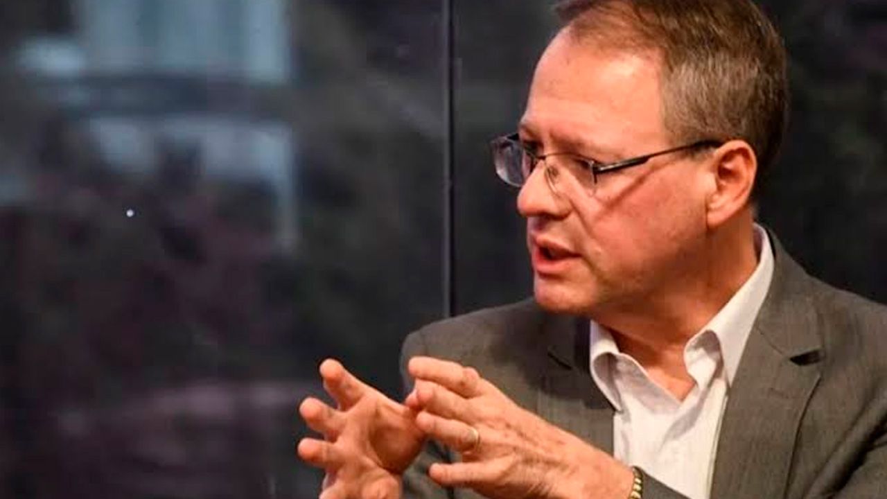 Jaime Dunn cuestiona capacidad de YPFB por falta de diésel