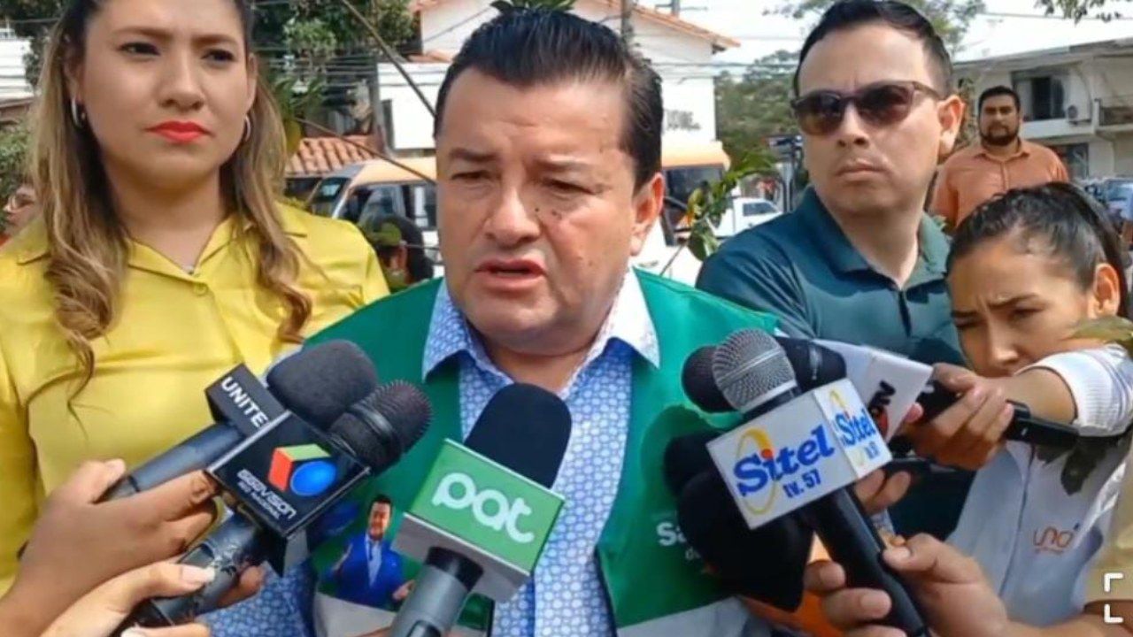 Alcalde Jhonny Fernández anuncia Retiro de Cordones del BTR en tres meses