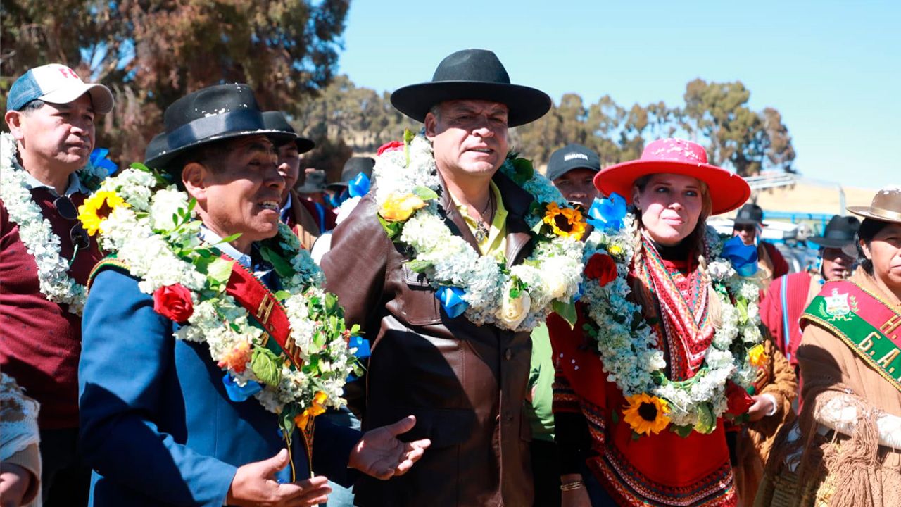 Gobernador anuncia para octubre el inicio de la carretera Zapana–Santa Rosa de Taraco