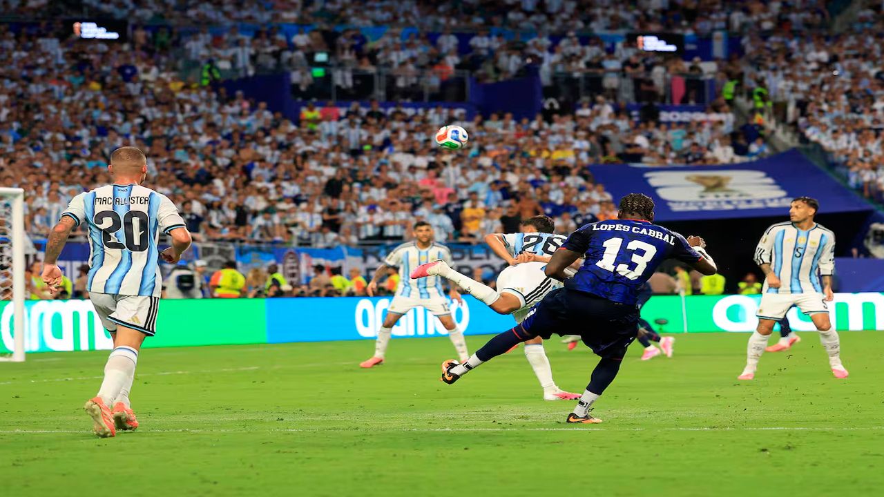El gol de Lopes Cabral a Argentina fue elegido el mejor del Mundial 2026