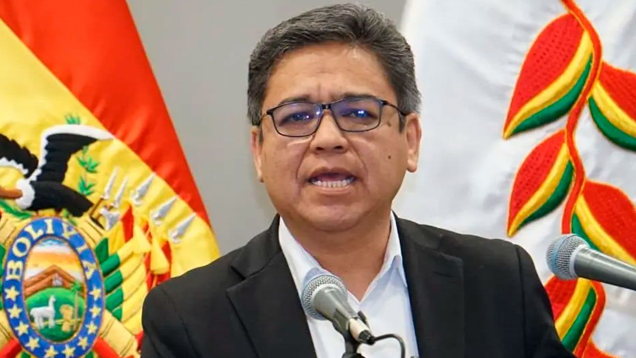 Gobierno anuncia investigación por audio atribuido a Sokol