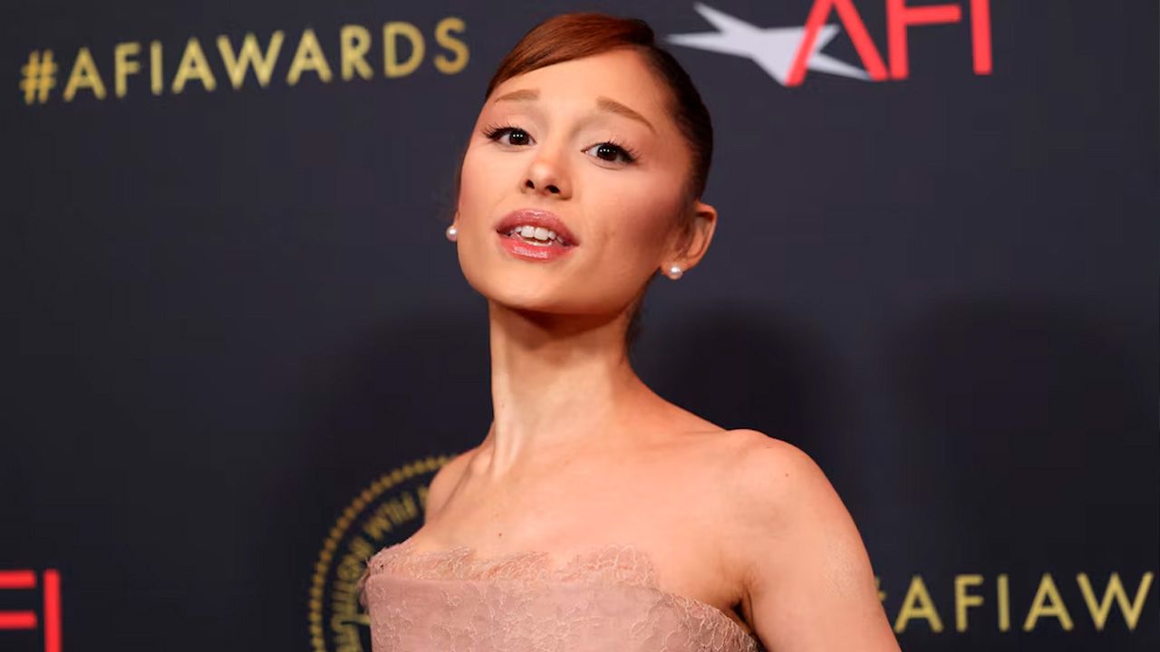 Ariana Grande demanda a hackers por filtraciones