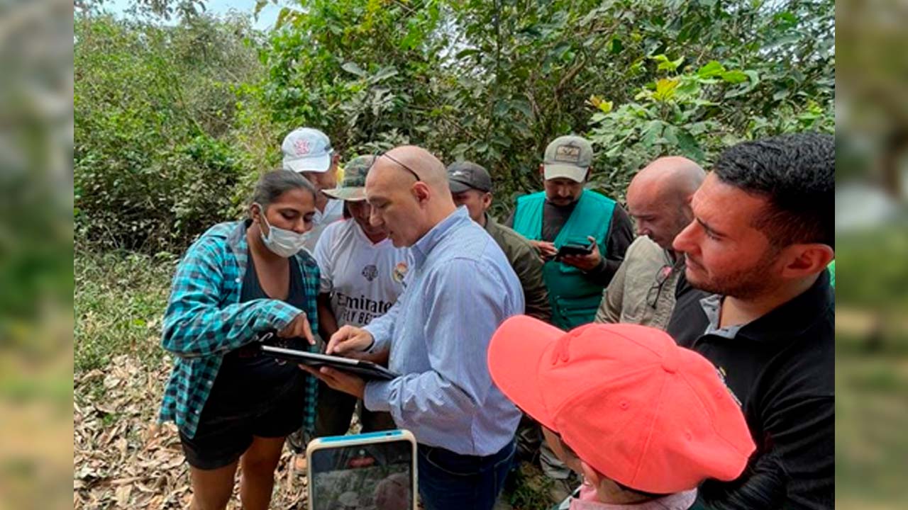 Gobernación muestra el daño ambiental que provocaría el tramo 2 de la ruta Santa Cruz-Las Cruces-Buena Vista