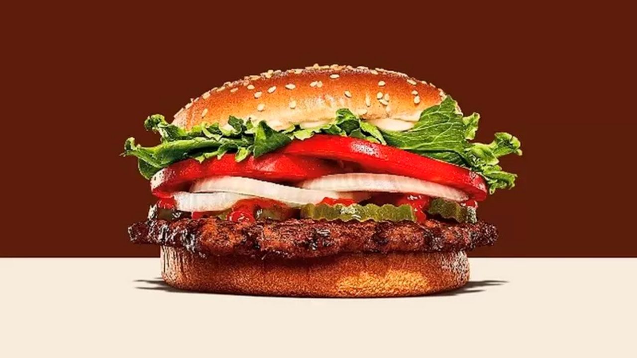 Burger King es acusada de engañar a sus clientes con el tamaño de sus hamburguesas 