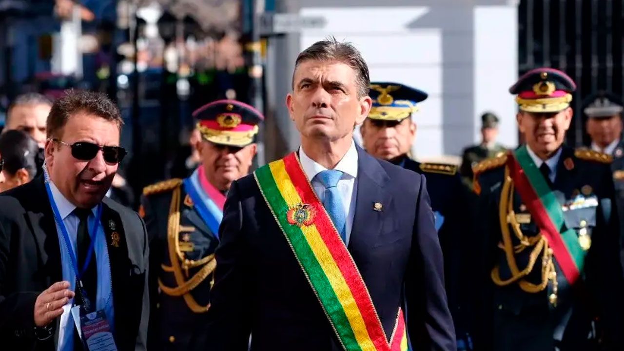 Paz anuncia un Alto Comisionado contra la corrupción