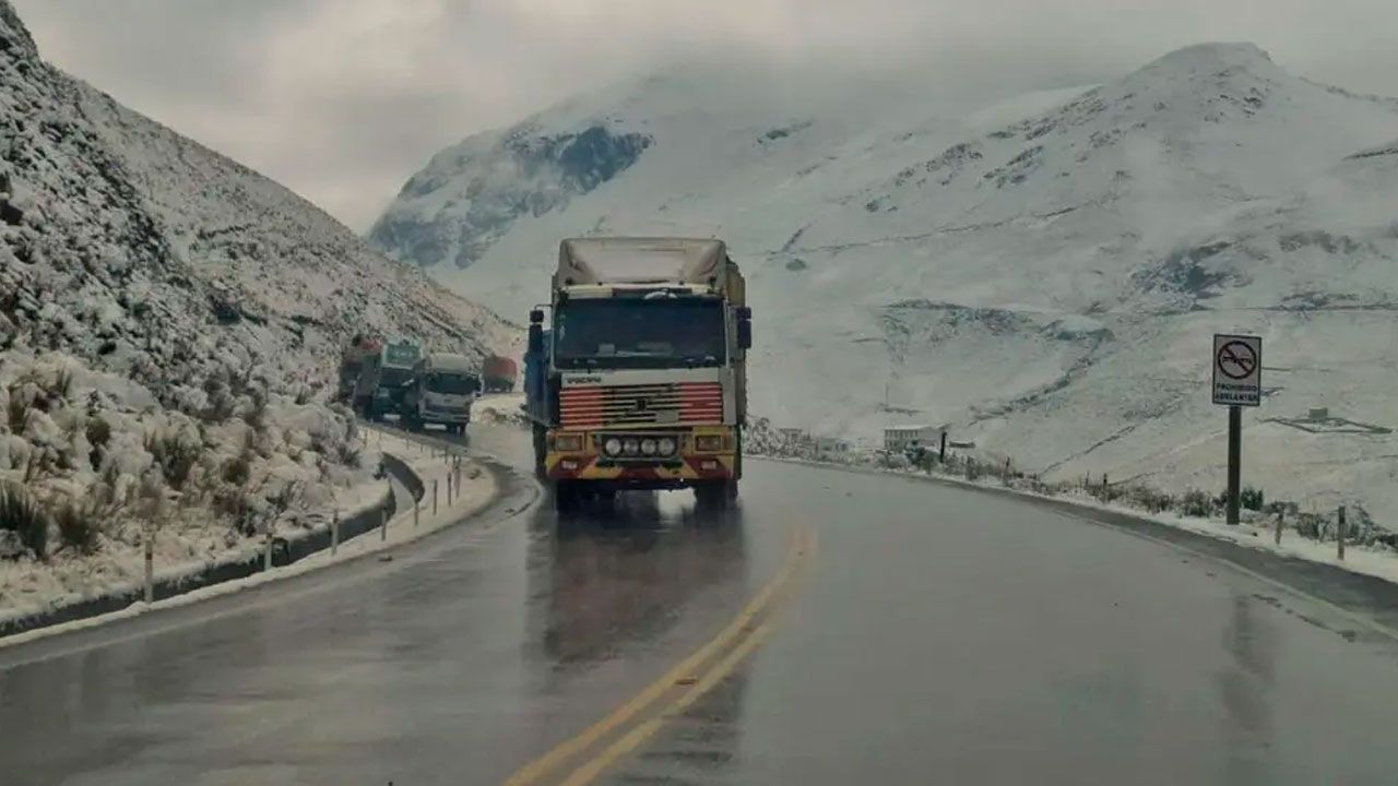 Alerta por nevada y bajas temperaturas en La Paz
