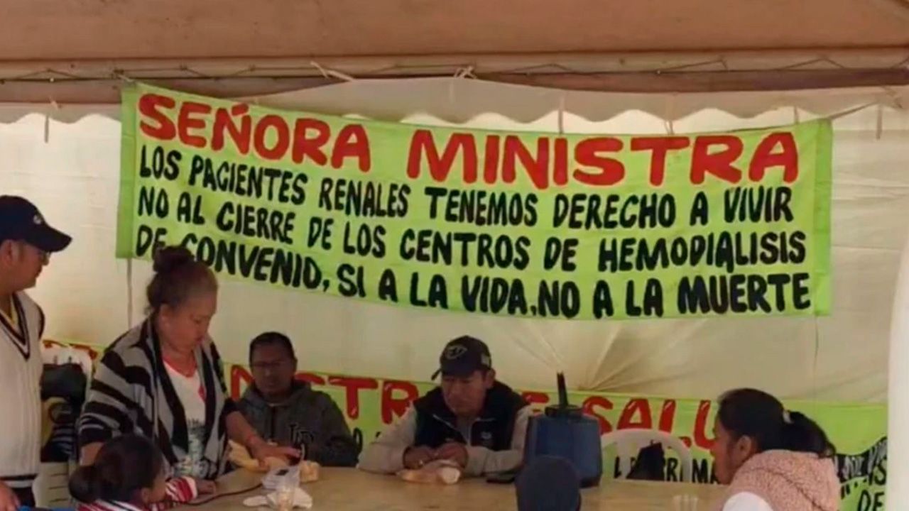 Pacientes renales dan 72 horas al Gobierno para pagar a centros de diálisis