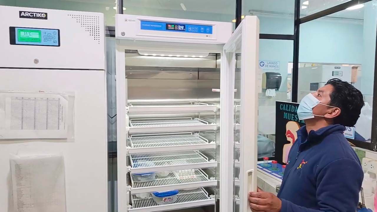 El Alto entrega 43 equipos médicos al Hospital Boliviano Holandés