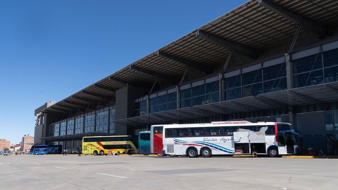 Terminal Metropolitana de El Alto avanza en su reordenamiento