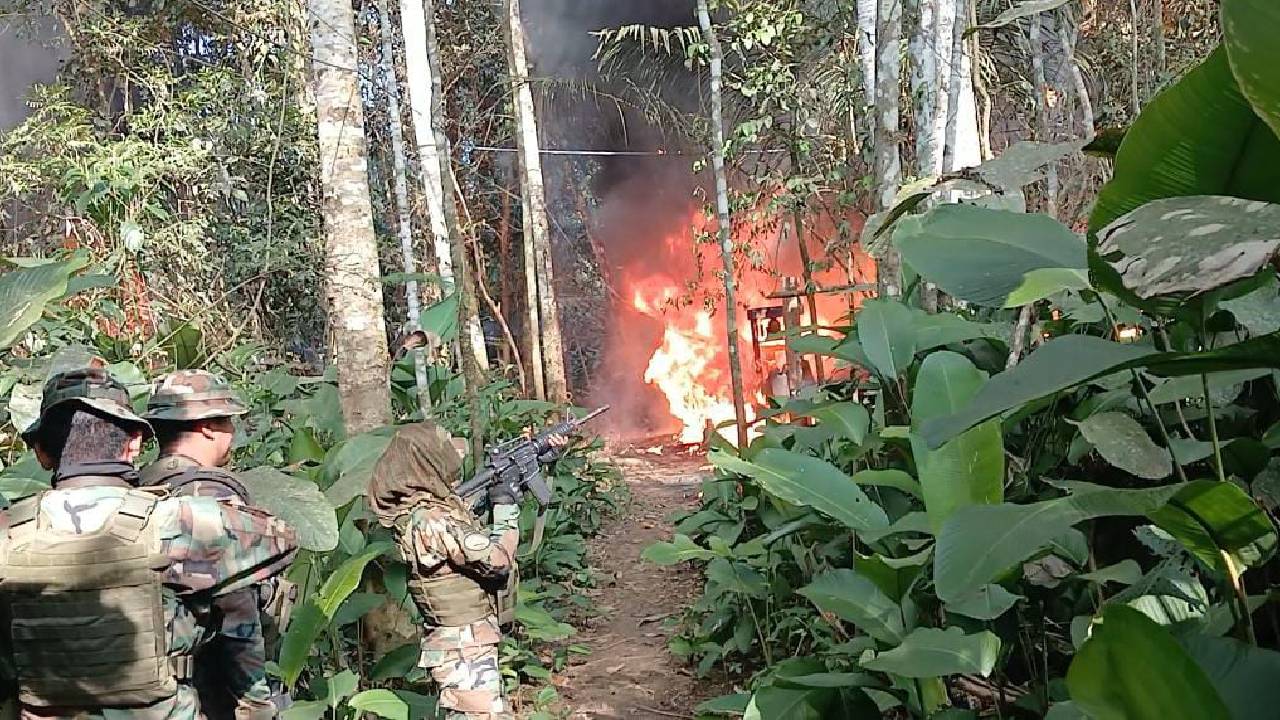 Operativo de la FELCN desmantela tres mega laboratorios de cocaína en Cochabamba