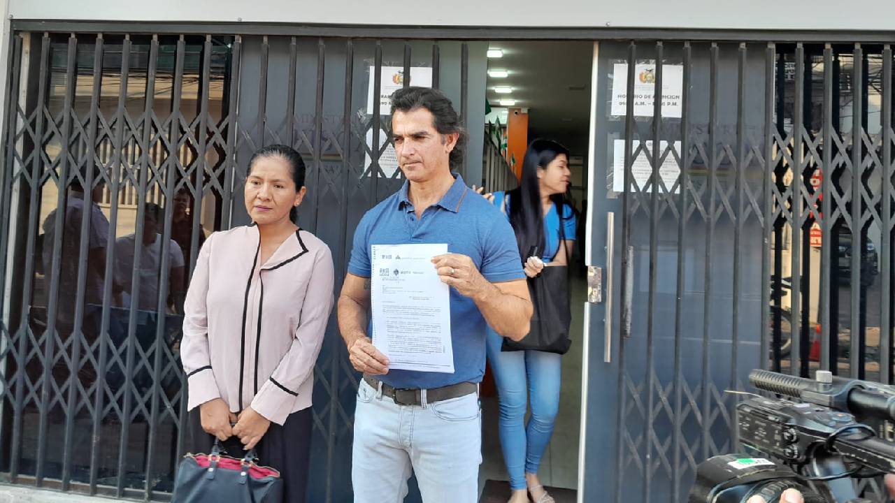 Concenjales denuncian al alcalde Fernández por incumplimiento de deberes 