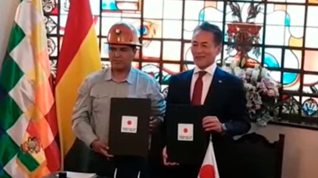 Embajador de Japón en Bolivia suscribe generosas donaciones para proyectos comunitarios de seguridad humana