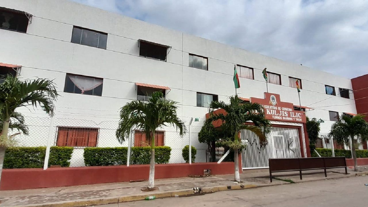 18 Estudiantes en Cuarentena por Casos de Coqueluche en Santa Cruz