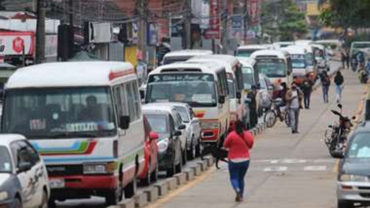 60% de vehículos del transporte público tiene más de 30 años