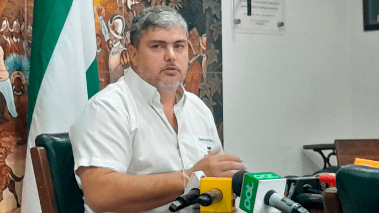 Fernando Larach: "Lo que habrá en el alto no es cabildo, es un mitín político"
