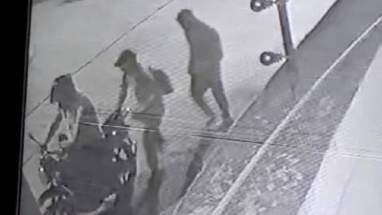 Tres Delincuentes  Buscados por Robo en Negocio de Comida Rápida