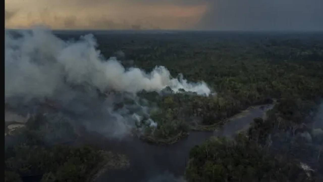Nube tóxica por incendios en la Amazonía brasileña ahoga a Manaos