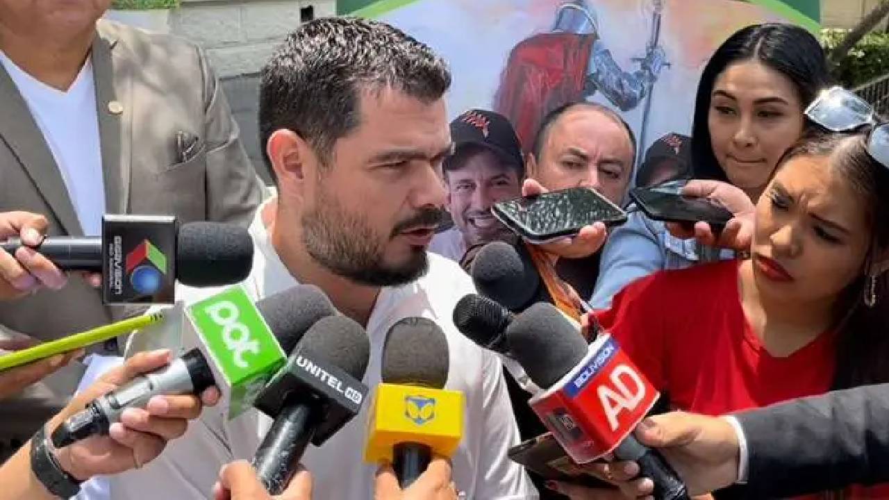 Camacho Aprueba Proyecto de Ley para Proteger Recursos Naturales en Santa Cruz