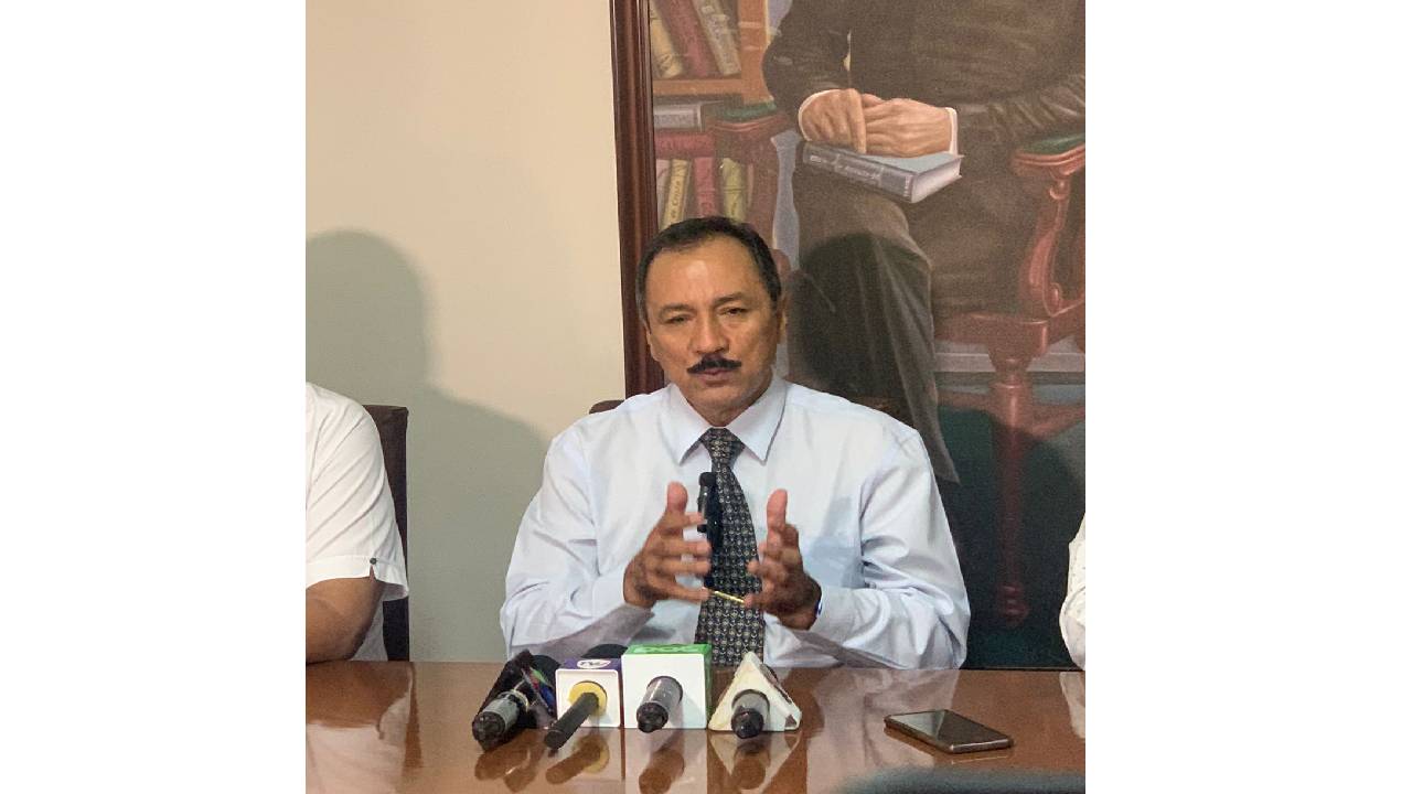  Rector de la UAGRM: Cabildo y la Situación Política