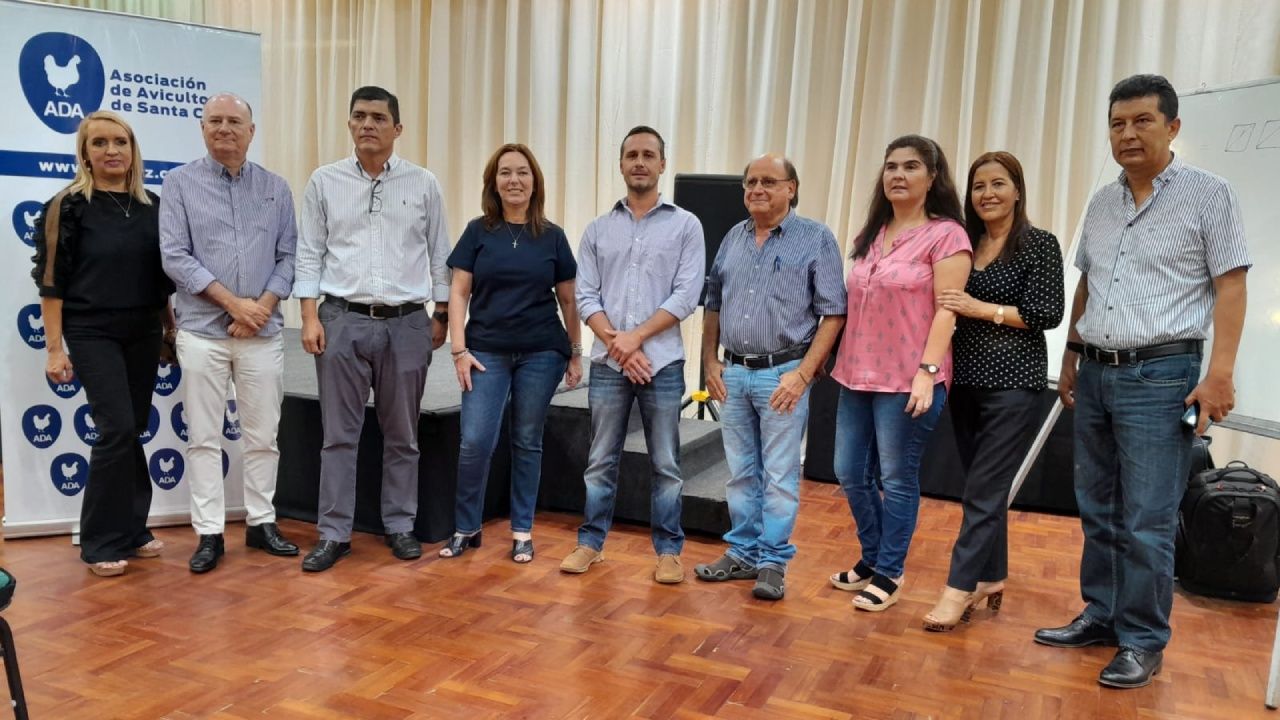 Nueva directiva de la asociación departamental de avicultores 