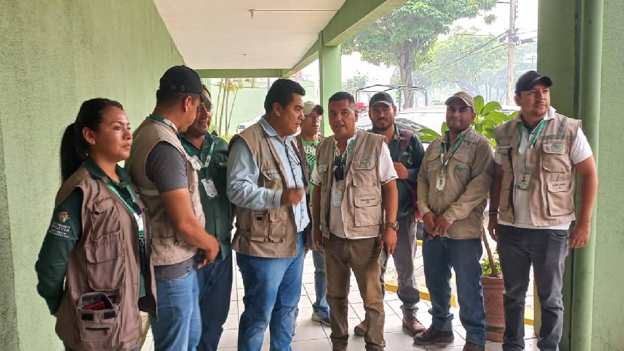 Operativo de Inspección y Notificación para Prevenir Incendios Forestales en Santa Cruz