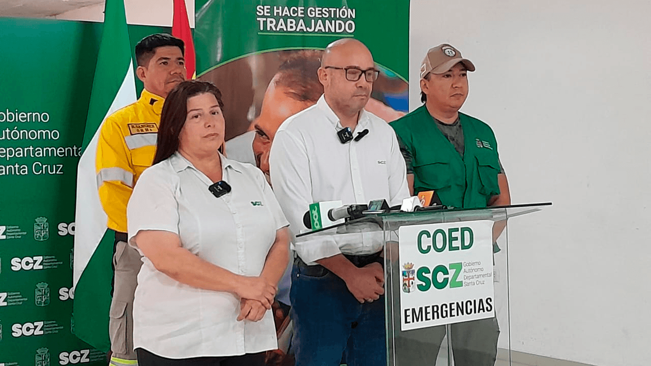 Gobernación solicita acompañamiento policial para mitigar el fuego en el Parque  Choré debido a avasallamiento