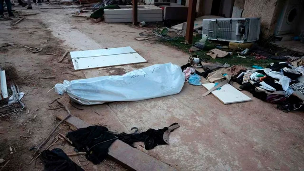 El estremecedor audio del llamado de un terrorista de Hamas desde un kibutz
