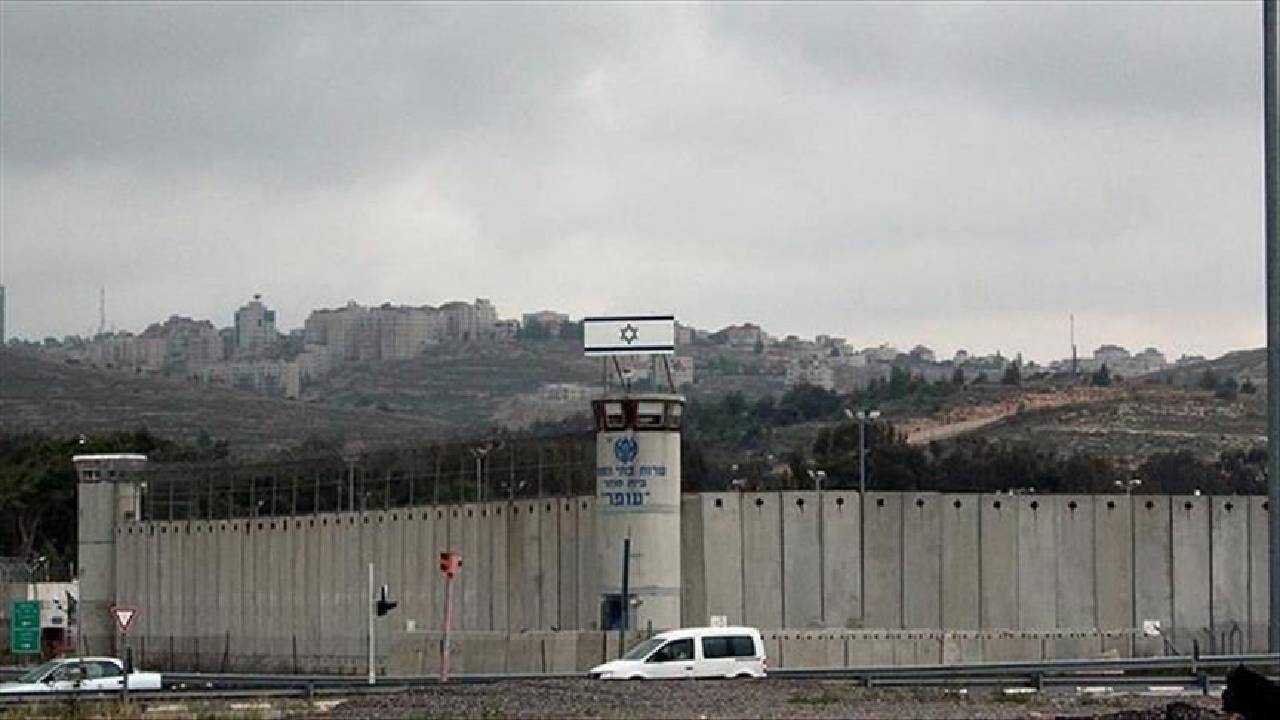 Las cárceles de Israel, abarrotadas de presos palestinos hacinados en sus celdas