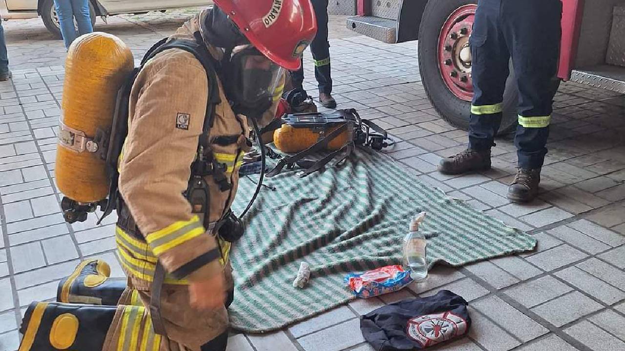 Bomberos voluntarios de fundasol con riesgo  de dejar de combatir el fuego por falta de equipamientos